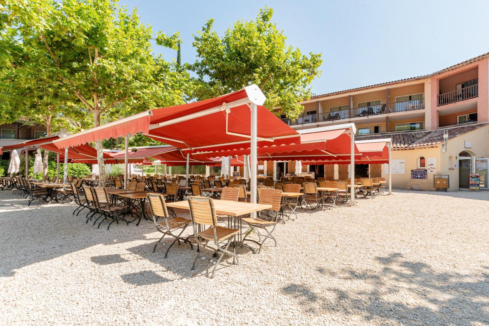 Village Pierre & Vacances Le Rouret Grospierres Exterior foto